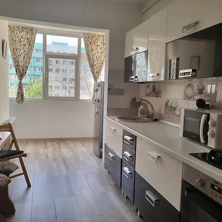 Appartement Cu 3 Chiar In Inima Capitalei *