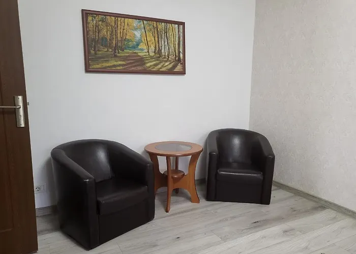 Cu 3 Chiar In Inima Capitalei Апартаменты *