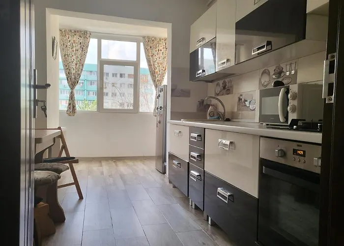 Cu 3 Chiar In Inima Capitalei Apartament